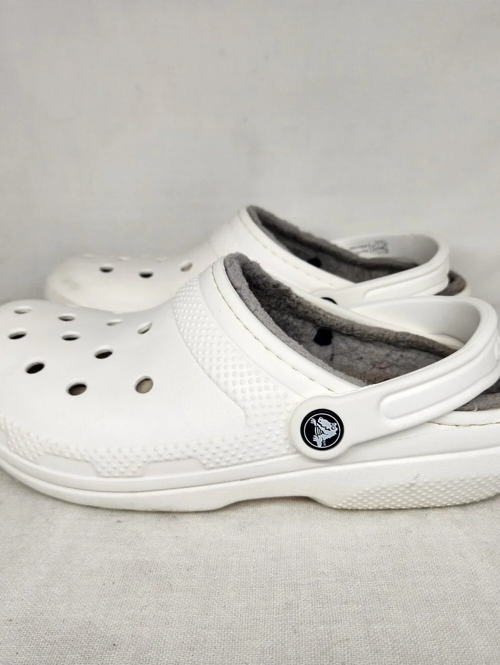Crocs White Clogs Fleece Classic Lined 203591